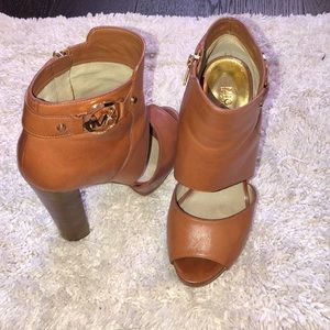 GENTLY USED, Michael by Michael Kors Heels